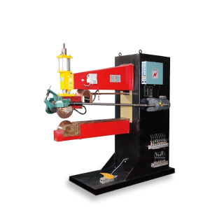 Oil tank straight seam welder